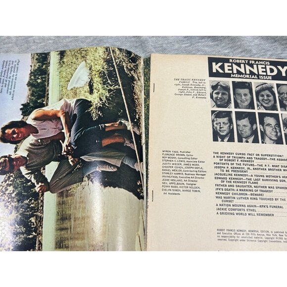 Robert Francis Kennedy Memorial Issue Magazine Paperback 1968 - Picture 2 of 8